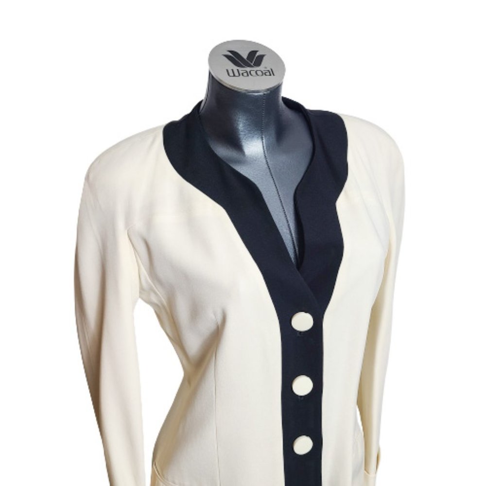 BEAUTIFUL GIORGIO ARMANI CONTRASTING BORDERS BLAZER / JACKET -SIZE: 8 - Picture 2 of 16